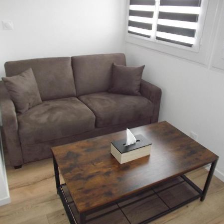 Appartement 12 บรีฟ-ลา-เกยยาร์ด ภายนอก รูปภาพ
