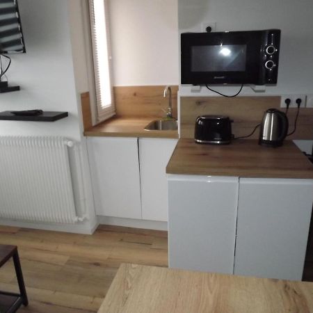 Appartement 12 บรีฟ-ลา-เกยยาร์ด ภายนอก รูปภาพ