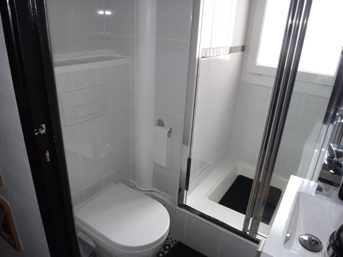 Appartement 12 บรีฟ-ลา-เกยยาร์ด ภายนอก รูปภาพ